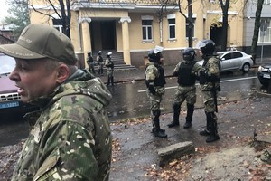 Ukrainos kovos su korupcija pareigūnai nusitaikė į vidaus reikalų ministro sūnų 