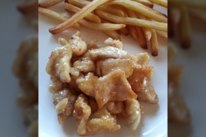 Kiniška vištiena su medumi: lengvai paruošiama ir itin gardu 