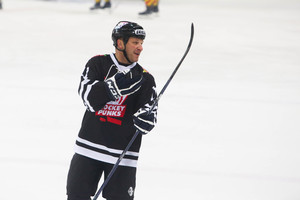 Savaitgalio sportas: meninė gimnastika, kalnų slidinėjimas ir komandinių sporto šakų varžybos