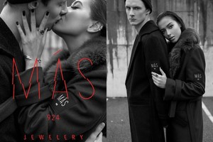 Karolina Meschino su mylimuoju Jonu tapo „Mas 924“ kolekcijos veidais