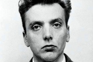 Slapta palaidotas vaikus prievartavęs ir kankinęs serijinis žudikas