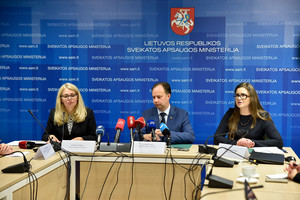 Gydymo įstaigų vadovai kyla į karą su Aurelijaus Verygos aplinka