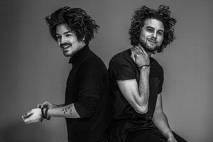 Pamatykite: Lietuvoje koncertuosiantys „Milky Chance“ pristato naują klipą