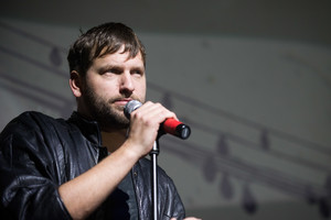 Išgirskite: „Golden Parazyth“ pristato rudenišką dainą lietuvių kalba