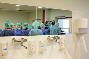 Medikų algoms didinti kitąmet atvers rezervo seifą 