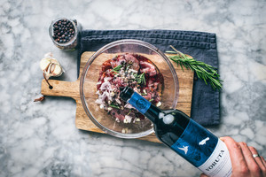 Profesorius paaiškino, kodėl mūsų krašte labiau vertinamas saldus vynas