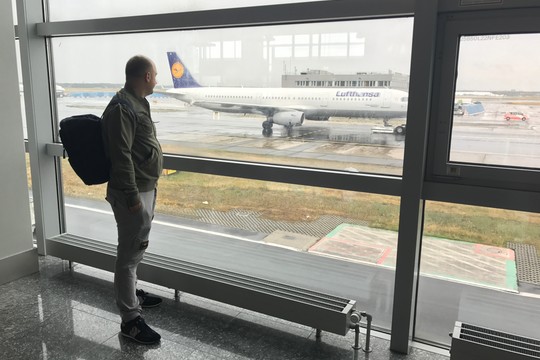 Rašytojas Dailius Dargis patyrė šoką: skrydžių bendrovė pateikė nemalonią staigmeną