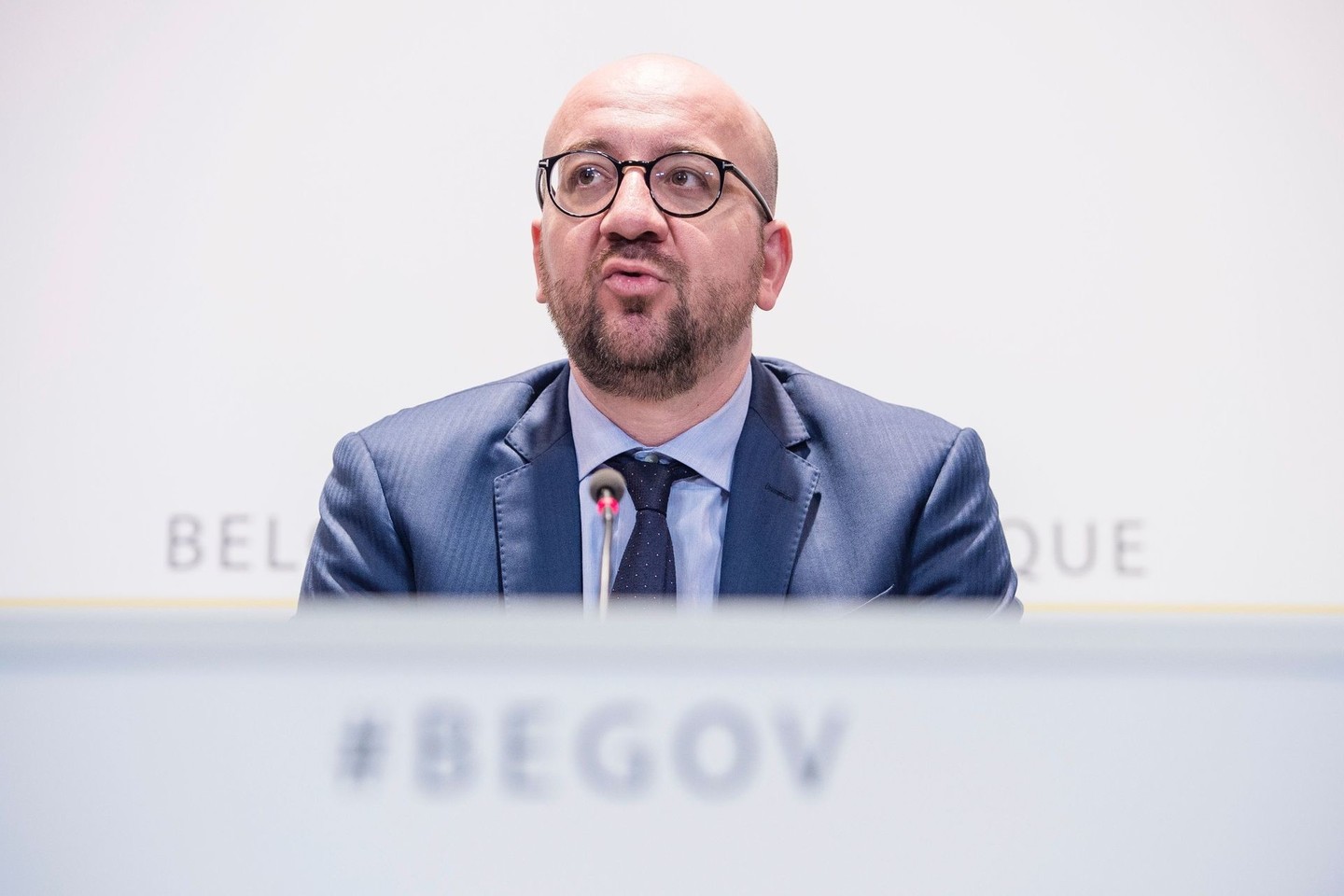 Ispanijos premjeras Mariano Rajoy ir Belgijos vyriausybės vadovas Charles'as Michelis trečiadienį keipsis į įstatymų leidėjus dėl Katalonijos krizės.<br>AFP/“Scanpix“ nuotr.