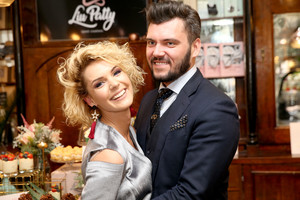 Liucina Rimgailė šalies garsenybes pakvietė į pirmosios savo knygos pristatymą