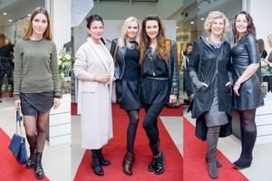 Prabangų automobilį kvapų salono atidaryme apžiūrinėjo ir Skaistė Steikūnaitė