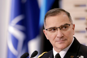 NATO generolas liepė Rusijai liautis kišusis į rinkimus Europoje