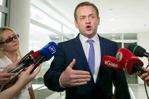 Seimo komisija: Artūras Skardžius galėjo supainioti interesus