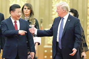 Donaldas Trumpas suminkštėjo - pašaipią kritiką pakeitė pagyrimai