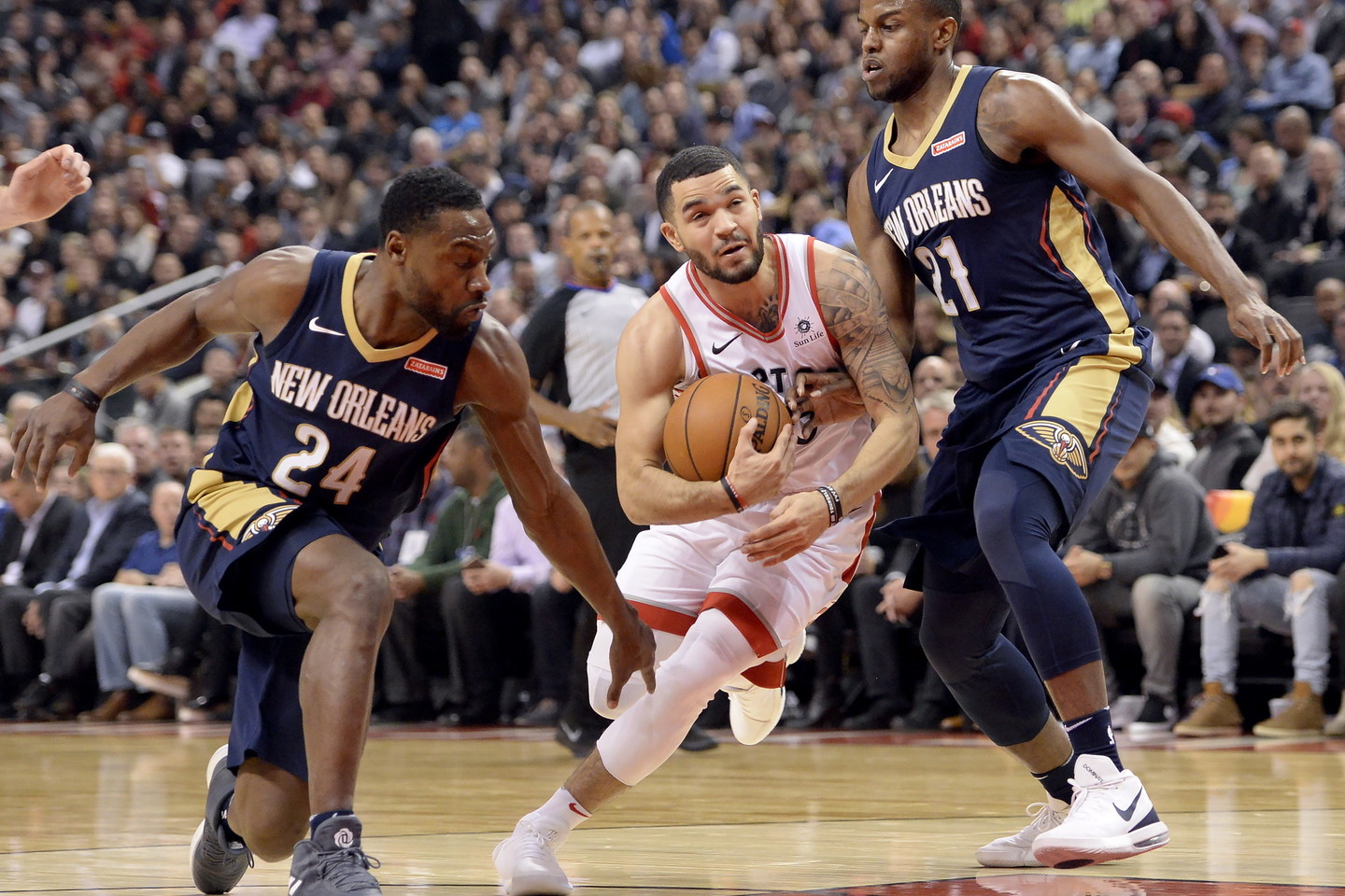 „Raptors“ su Jonu Valančiūnu susitvarkė su „Pelicans“ <br> AP nuotr.