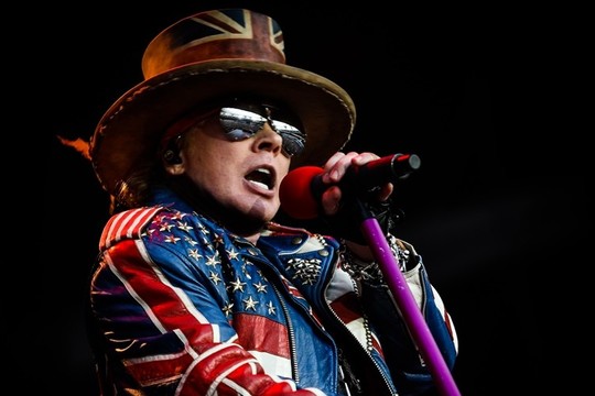 Žymioji roko grupė „Guns N‘Roses“ pirmą sykį koncertuos Baltijos šalyse