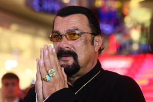 Holivudo priekabiautojams – neramios dienos. Ar virusas išplis ir Lietuvoje?