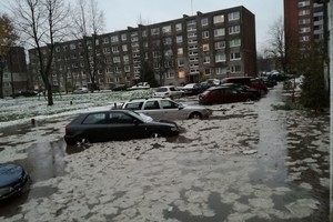 Klaipėda po tvano: sugadintos sienos, mašinos ir maisto atsargos 