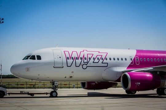 „Wizz Air” plečia savo tinklą: 146 nauji orlaiviai papildys aviakompanijos bazes