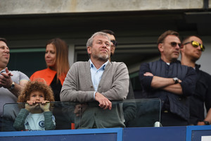 Oligarchas Romanas Abramovičius Niujorko gatvę tvarkosi pagal save