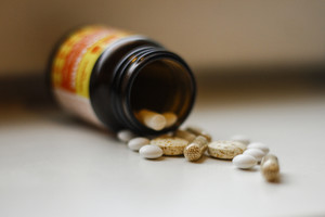 Vaistus vartojantys vairuotojai pamiršę svarbų klausimą labai rizikuoja