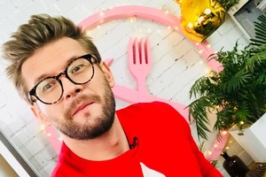Alfas Ivanauskas rengiasi Kalėdoms – ant šventinio stalo siūlo morkas pakeisti bananais