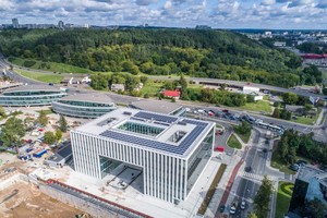 Surizikavo ir laimėjo – patalpas išgraibė dar neiškasus pamatų