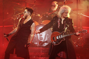 Koncertas, lauktas dešimtmečius: pilnutėlę Kauno areną drebino legendinė grupė „Queen“