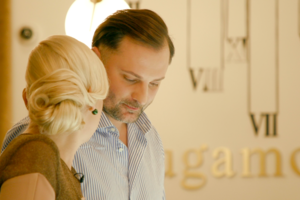 Neseniai gėlių saloną atidaręs Mantas Petruškevičius prisipažino: „Sekasi įdomiai” 