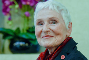 Pasaulyje pripažintą rašytoją nuo demonų išlaisvino tėvo mirtis