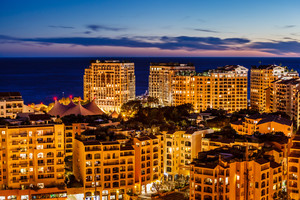 Šioje šalyje jau nebetelpa milijonieriai – valdžia imasi netikėtų sprendimų