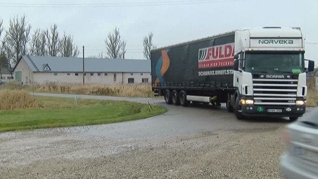 Lietuvos kaimas norvegų akimis – paramą veža sunkvežimiais