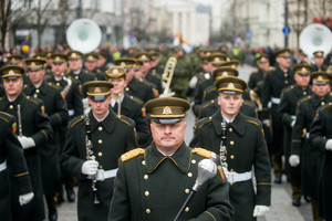 Paskutinį žingsnį šimtmečio link kariuomenė žengia geriausiai pasirengusi