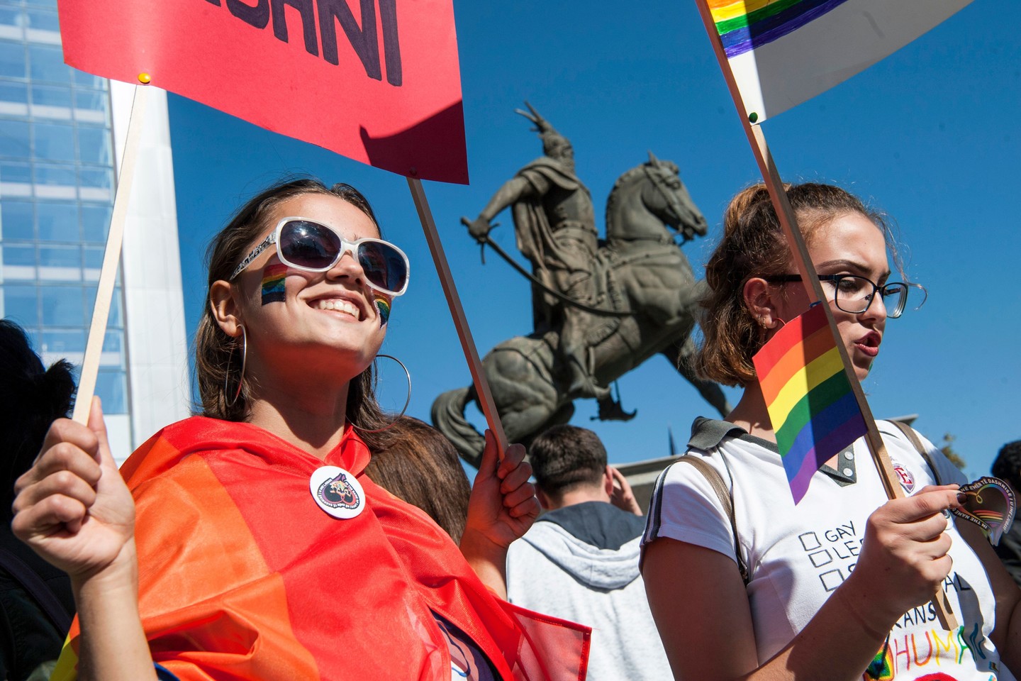 Šių metų spalį Prištinoje įvyko pirmosios „Gay Pride“ eitynės.<br>AFP/Scanpix nuotr.