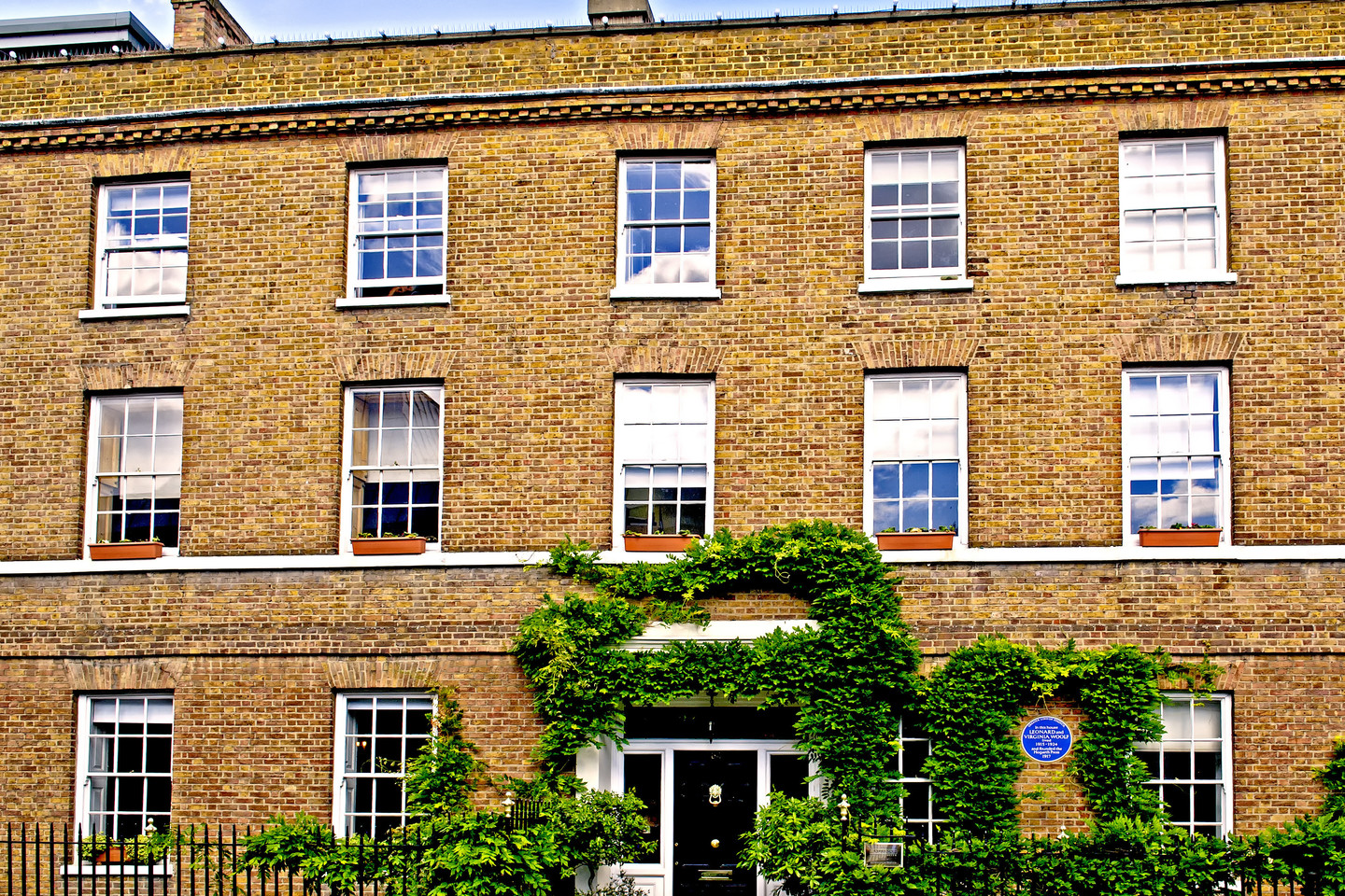  1968 m. „Hogarth House“ pripažintas istorijos ir architektūros paminklu.<br> Vidapress.com nuotr.