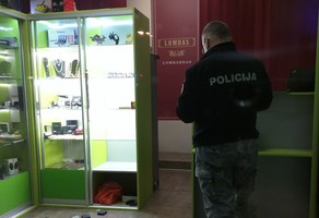 Vilniuje – ginkluotas lombardo apiplėšimas lyg iš Holivudo filmo