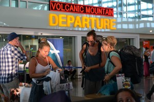 Dėl ugnikalnio suaktyvėjimo Balyje atidėti lėktuvų skrydžiai