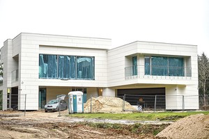 Cirkas:  Egidijus Dragūnas perstatys savo namą, o po to jį nugriaus?