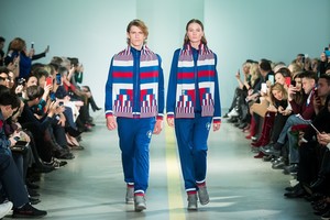 Dopingo šešėlyje - nauja Rusijos olimpiečių aprangos kolekcija