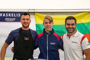 „Formulės 1“ čempiono komandos garbę Las Vegase gynė 14-metis lietuvis