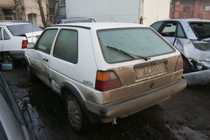 Prieš 10 metų ir dabar: lietuviai iki šiol labiausiai vertina du modelius