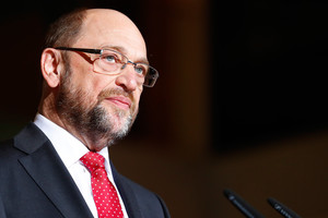  Vokietijos socialdemokratų lyderis pasisako už derybas su Angela Merkel