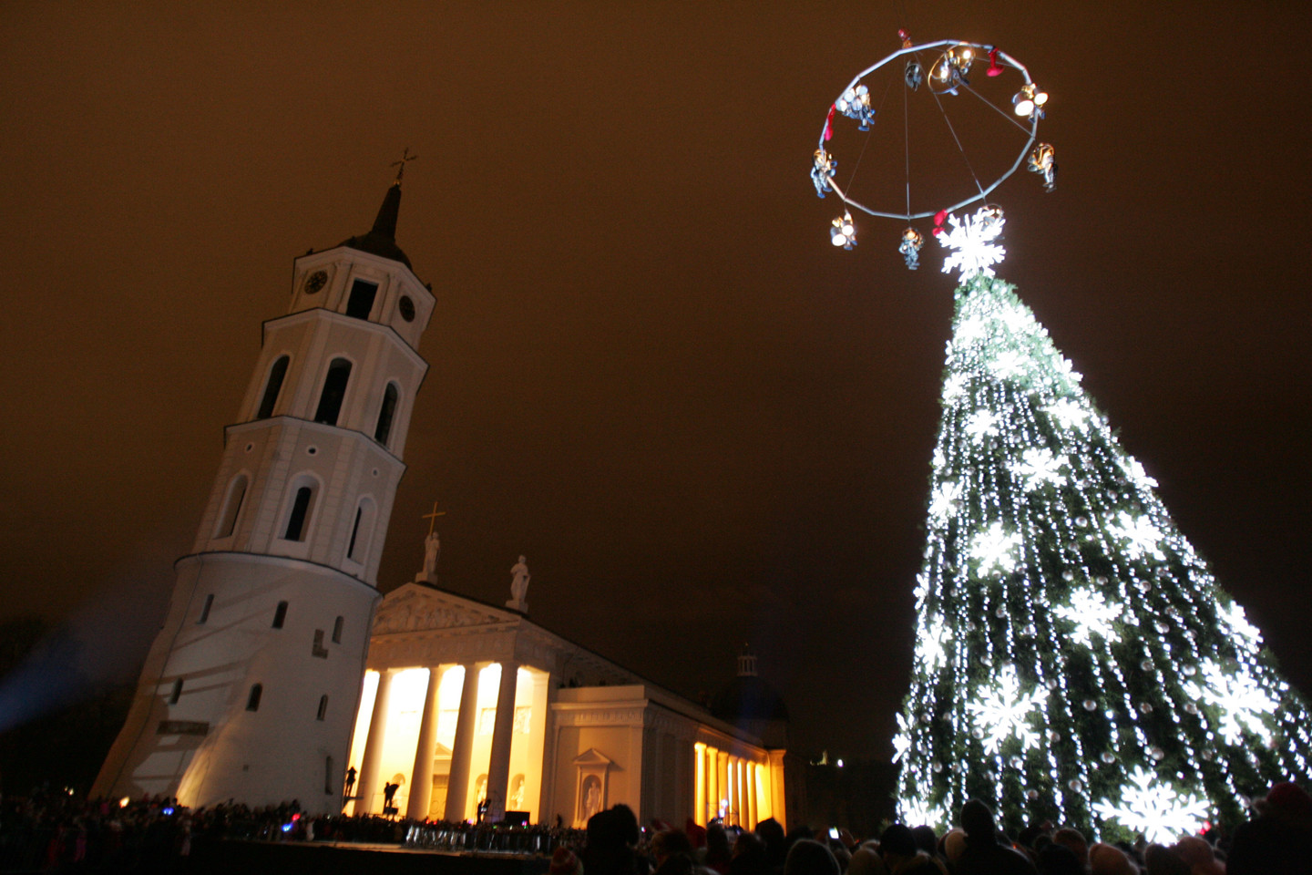 Kalėdų eglė 2008 metais.<br> V.Balkūno nuotr.