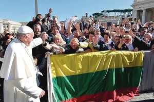 Vizitui besiruošiantis popiežius pasakojo Lietuvą regėjęs ir savo sapnuose