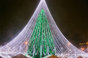 Didžiuosiuose miestuose, kurortuose bus įžiebtos Kalėdų eglės