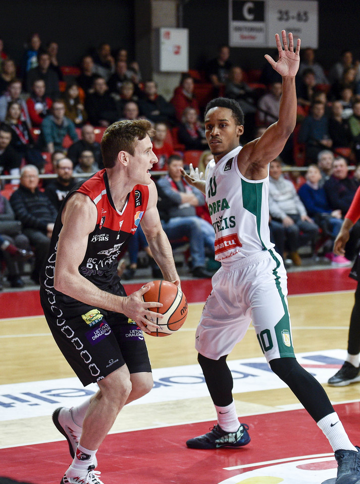 „Lietuvos ryto“ ir „Nevėžio“ rungtynių akimirka.<br> V.Ščiavinsko nuotr.