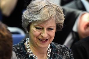 Policija sustabdė teroristų planą susprogdinti Theresą May