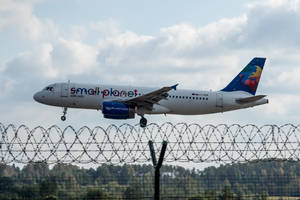 „Small Planet Airlines“ žengia į Skandinavijos šalių rinką