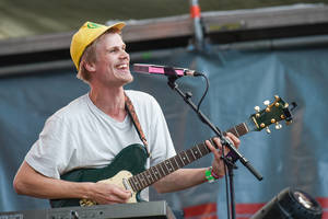 „Garbanotas Bosistas“ išleidžia „chaotiškai darnų ir gražų“ albumą