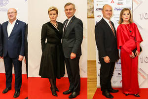 Išsipustęs verslo ir valdžios elitas plūdo į kalėdinį vakarą Raudondvario dvare