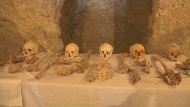 Sensacingas atradimas Egipte: kapuose prieš 3,5 tūkst. metų palaidoti kūnai